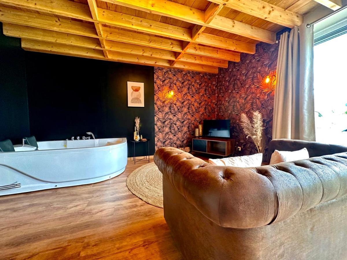 Hour House - Esc'Appart Houyet Exteriör bild