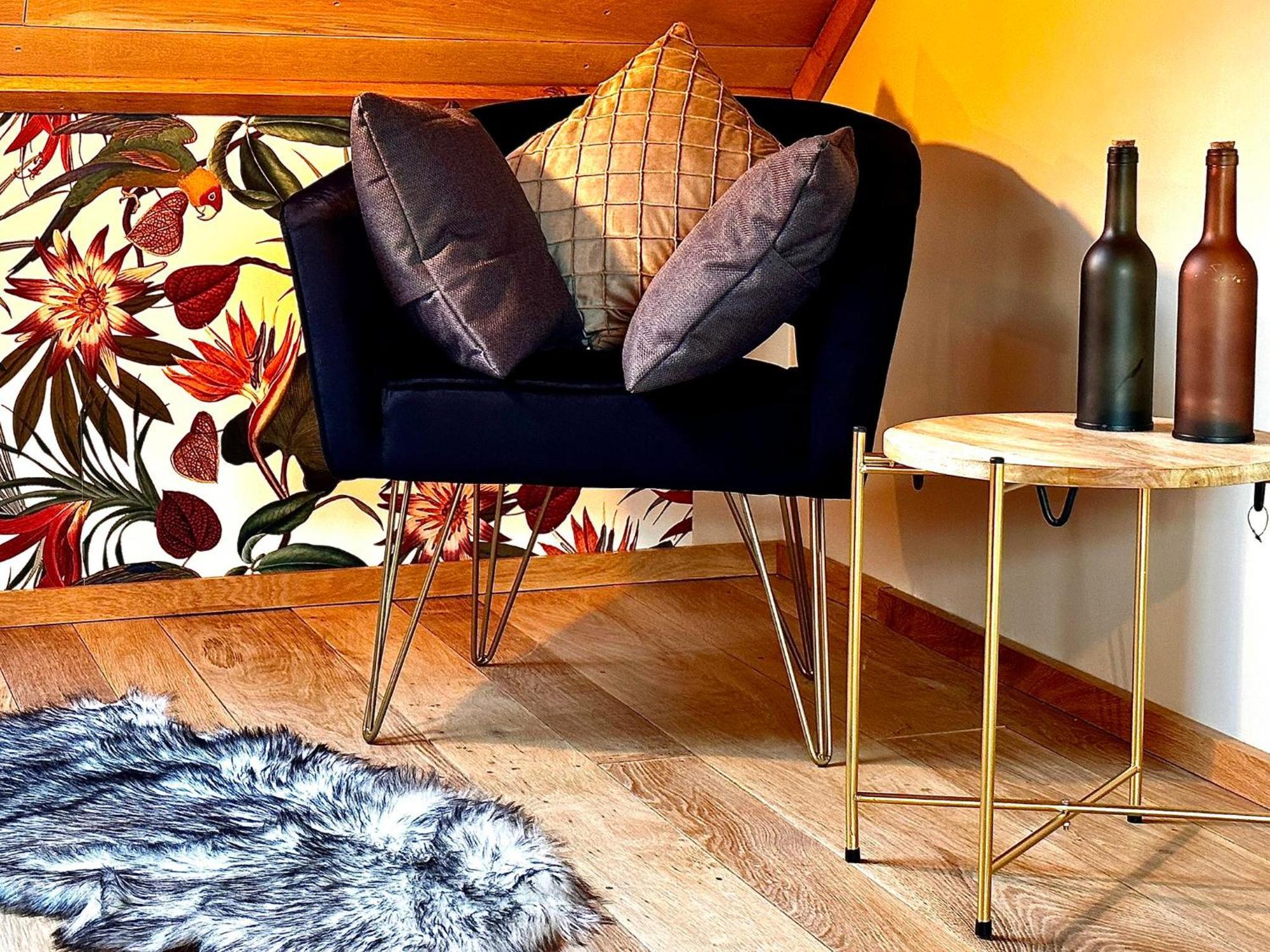 Hour House - Esc'Appart Houyet Exteriör bild
